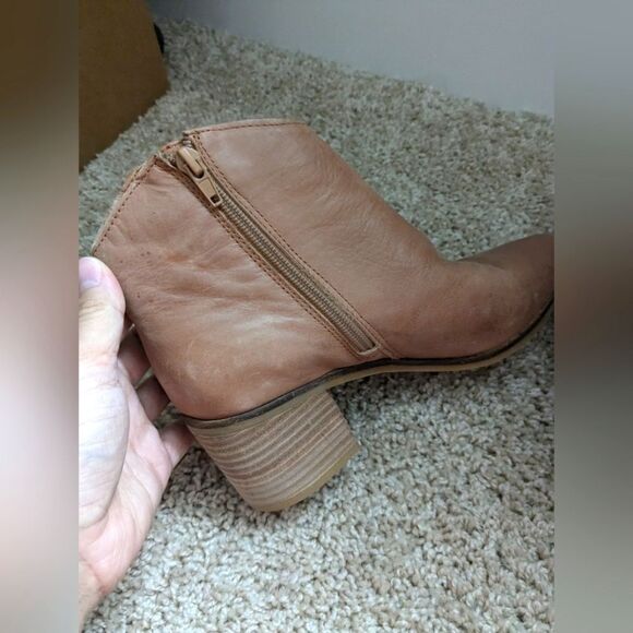 Lucky Brand Cosmio Western Bootie Size 6 Women - Picture 7 of 10